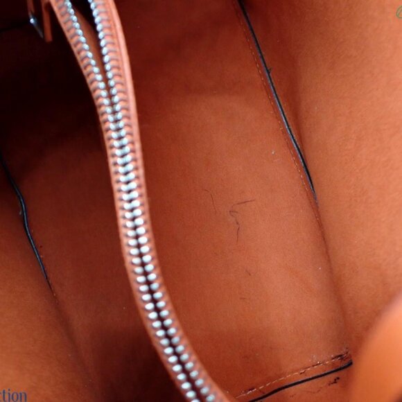 louis vuitton NeoNoe Rose Ballerine with Shoulder Strap - Picture 9 of 11